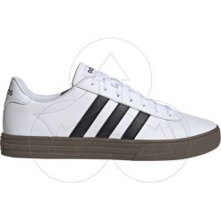 Buty męskie ADIDAS Daily 2.0 F34469. Czarne buty sportowe męskie Adidas, ze skóry, bez zapięcia. Za 199,00 zł.