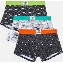 3 pack bokserek z nadrukiem - Biały. Białe bokserki męskie Cropp, z nadrukiem. Za 59,99 zł.