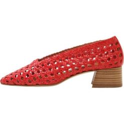 Czółenka: MIISTA TAISSA Czółenka ruby