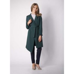 Zielony Elegancki Płaszcz z Falbanką na Rękawie. Zielone kurtki damskie Nommo, s, z poliesteru, eleganckie. Za 179,90 zł.