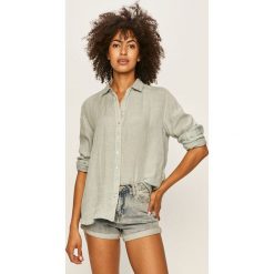 Pepe Jeans - Koszula Bella. Zielone bluzki damskie Pepe Jeans, s, bez wzorów, ze lnu, klasyczne, z klasycznym kołnierzykiem, z długim rękawem. Za 339,90 zł.