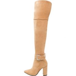 Buty zimowe damskie: Lavish Alice BUCKLE BOOTS Kozaki na obcasie nude