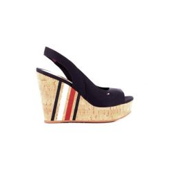 Sandały Tommy Hilfiger FW03839. Sandały damskie TOMMY HILFIGER. Za 366,69 zł.