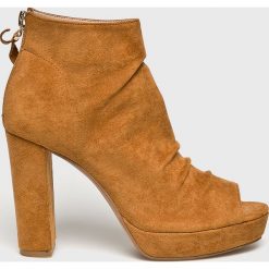 Answear - Szpilki Ideal Shoes. Żółte szpilki ANSWEAR, bez wzorów, z materiału, z otwartym noskiem, bez obcasa, na obcasie, bez zapięcia. W wyprzedaży za 89,90 zł.