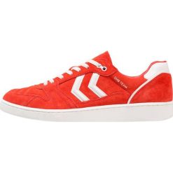 Hummel TEAM Tenisówki i Trampki fiery red. Czerwone tenisówki męskie Hummel, z materiału. Za 379,00 zł.