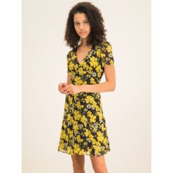 Sukienka letnia MICHAEL Michael Kors High Waist Veneck MH98XS2DKU. Sukienki damskie MICHAEL Michael Kors, na lato, xs, bez wzorów, z poliesteru, bez kołnierzyka, bez rękawów. W wyprzedaży za 609,00 zł.