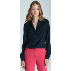 Granatowa Szykowna Bluzka z Szalowym Kołnierzem z Długim Rękawem. Niebieskie bluzki damskie marki Molly.pl, s, z tkaniny, eleganckie, z długim rękawem. Za 105,90 zł.