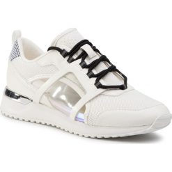 Sneakersy ALDO - Saracen 15512956 965. Białe półbuty damskie ALDO, na co dzień, bez wzorów, ze skóry ekologicznej, bez obcasa, na płaskiej podeszwie, bez zapięcia. W wyprzedaży za 269,00 zł.