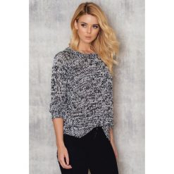 Rut&Circle Sweter Lollo - Grey. Szare bez kategorii Rut&Circle, z dzianiny, z okrągłym kołnierzem. W wyprzedaży za 48,57 zł.