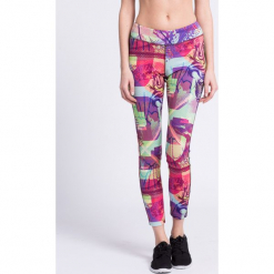 Reebok - Legginsy Comic Clash Tight. Szare legginsy skórzane Reebok, l. W wyprzedaży za 129,90 zł.
