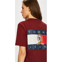 Tommy Jeans - Top. Brązowe topy damskie marki Tommy Jeans, s, z bawełny, z okrągłym kołnierzem. Za 229,90 zł.