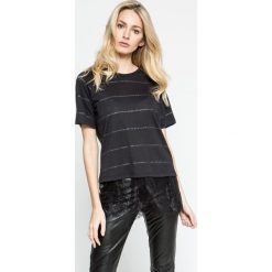 Topy damskie: Silvian Heach – Top