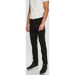 Dickies - Spodnie. Czarne spodnie męskie marki Dickies, na co dzień, bez wzorów, z bawełny, casualowe. Za 199,90 zł.