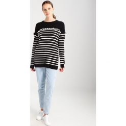 Swetry klasyczne damskie: SET Sweter black white