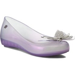 Baleriny MELISSA - Ultragirl Fly Ad 31977 Pearly Lilac 06478. Fioletowe baleriny damskie Melissa, bez wzorów, z tworzywa sztucznego, bez obcasa. W wyprzedaży za 159,00 zł.
