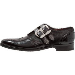 Melvin & Hamilton TONI Półbuty wsuwane black. Czarne półbuty męskie marki Melvin & Hamilton, bez wzorów, ze skóry, bez zapięcia. Za 759,00 zł.