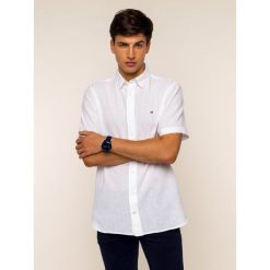 Koszula TOMMY HILFIGER Cotton Linen Shirt S/S MW0MW10919. Białe koszule męskie TOMMY HILFIGER, s, bez wzorów, z bawełny, casualowe, bez kołnierzyka, bez rękawów. W wyprzedaży za 239,00 zł.