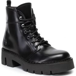 Trapery FLY LONDON - Bolafly Black. Czarne trapery damskie Fly London, ze skóry, klasyczne, bez obcasa, bez zapięcia. Za 609,00 zł.