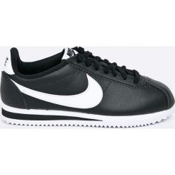 Nike Sportswear - Buty Classic Cortez. Czarne buty sportowe damskie Nike Sportswear, bez wzorów, ze skóry, sportowe. Za 399,90 zł.