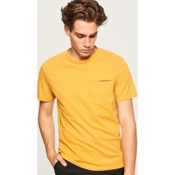 T-shirt ze strukturalnej bawełny - Żółty. Białe t-shirty męskie marki Reserved, l. Za 49,99 zł.