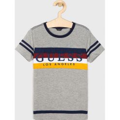 Guess Jeans - T-shirt dziecięcy 118 - 175 cm. Szare t-shirty chłopięce Guess Jeans, z aplikacjami, z bawełny, bez rękawów. W wyprzedaży za 79,90 zł.