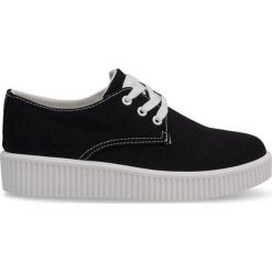 Czarne sznurowane trampki creepers BK-15. Czarne półbuty damskie ButyModne, bez wzorów, bez obcasa, na koturnie, na sznurówki. Za 64,76 zł.