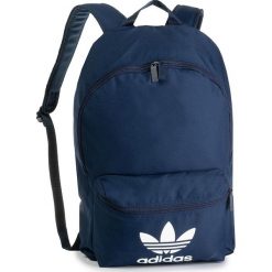 Plecak adidas - Ac Class Bp ED8668 Conavy. Niebieskie plecaki męskie Adidas, bez wzorów, z materiału, sportowe. W wyprzedaży za 109,00 zł.