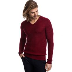 Sweter MANUELE SWAR000244. Czerwone swetry męskie Giacomo Conti, na zimę, m, bez wzorów, z wełny, bez kołnierzyka, bez kaptura. Za 249,00 zł.