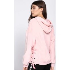 Różowa Bluza Like Basic. Czerwone bluzy rozpinane damskie Born2be, l, z kapturem. Za 64,99 zł.