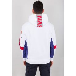 Bluza Alpha Industries Space Camp 198312-09. Białe bluzy męskie Alpha Industries, m, bez wzorów, bez kołnierzyka, bez rękawów, bez kaptura. Za 322,99 zł.