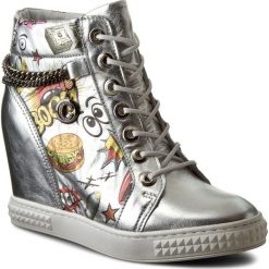 Sneakersy CARINII - B3028/F J41-000-000-B88. Szare półbuty damskie marki Carinii, na co dzień, bez wzorów, ze skóry, bez obcasa, na koturnie, bez zapięcia. W wyprzedaży za 249,00 zł.