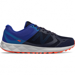 New Balance MT590RP3. Niebieskie buty sportowe męskie marki New Balance, z materiału, do biegania. W wyprzedaży za 199,99 zł.