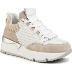 Sneakersy TOGOSHI - TG-03-04-000200 653. Brązowe półbuty damskie Togoshi, bez wzorów, ze skóry, bez obcasa, bez zapięcia. W wyprzedaży za 349,00 zł.