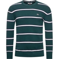 Sweter Tommy Jeans Tjm Fine DM0DM07001. Szare swetry męskie Tommy Jeans, xxl, bez wzorów, z jeansu, klasyczne, z klasycznym kołnierzykiem, bez kaptura. W wyprzedaży za 209,00 zł.