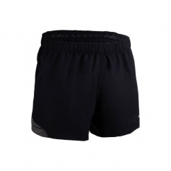 Spodenki do rugby R900. Czarne bermudy męskie KIPSTA, z elastanu. Za 79,99 zł.
