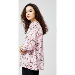 Koszula z łączonych materiałów. Koszule damskie Moodo, xs, bez wzorów, z materiału, bez kołnierzyka, bez rękawów. Za 19,99 zł.