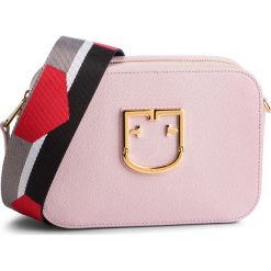 Torebka FURLA - Brava 1011319 B BVE2 O21 Camelia e. Różowe listonoszki damskie Furla, bez wzorów, ze skóry, bez dodatków. W wyprzedaży za 799,00 zł.