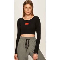 LaBellaMafia - Longsleeve. Czarne topy sportowe damskie LABELLAMAFIA, m, z nadrukiem, z elastanu, z długim rękawem. Za 119,90 zł.