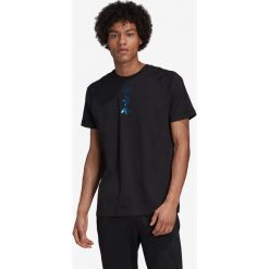 Adidas Originals Koszulka Czarny. Czarne podkoszulki męskie adidas Originals, xl, z nadrukiem, z bawełny, z krótkim rękawem. Za 154,95 zł.