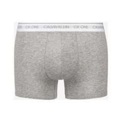 Calvin Klein Bokserki Szary. Szare bokserki męskie Calvin Klein, bez wzorów, z elastanu. Za 107,95 zł.