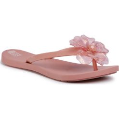 Japonki ZAXY - Splash Thong Fem 17850 Nude 90059 FF285022. Różowe klapki damskie Zaxy, bez wzorów, z tworzywa sztucznego, bez obcasa. Za 89,00 zł.