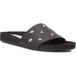 Klapki KARINO - 2228/076-P Czarny. Czarne klapki damskie marki Karino, ze skóry. Za 219,00 zł.