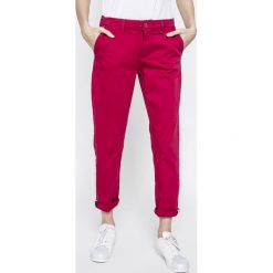 Tommy Jeans - Spodnie. Szare jeansy damskie Tommy Jeans, z elastanu. W wyprzedaży za 319,90 zł.