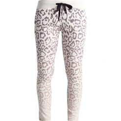 Spodnie sportowe damskie: Juvia ANIMAL PRINT Spodnie treningowe plum