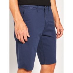 Szorty materiałowe Wrangler Chino W14AWA33G. Niebieskie spodenki i szorty męskie Wrangler, m, bez wzorów, z tkaniny. W wyprzedaży za 219,00 zł.