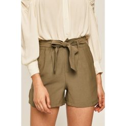 Answear - Szorty. Zielone szorty damskie ANSWEAR, s, w paski, z wiskozy, casualowe. Za 99,90 zł.