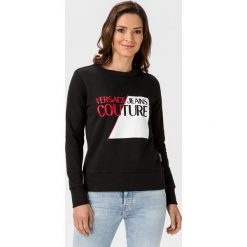 Versace Jeans Couture Bluza Czarny. Czarne bluzy damskie Versace Jeans Couture, xs, z nadrukiem, z bawełny, bez rękawów, bez kaptura. Za 817,95 zł.