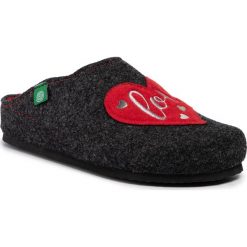Kapcie DR. BRINKMANN - 320613 Grau 9. Szare klapki damskie Dr. Brinkmann, bez wzorów, z wełny, bez obcasa. Za 139,00 zł.