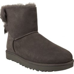 Ugg szare Mini Bailey Bow Ii Grey. Szare śniegowce damskie Ugg, bez zapięcia. W wyprzedaży za 719,00 zł.