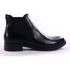BOTKI DAMSKIE LES 6572 CZA. Botki damskie Lesta, ze skóry, bez obcasa, bez zapięcia. Za 219,00 zł.